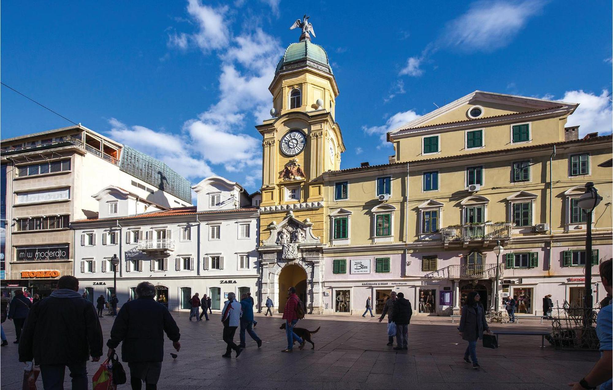 Lovely Apartment In Rijeka With Wifi Bagian luar foto